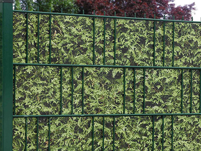 Holzoptik INTRA-TEC Design-Zaun-Sichtschutzstreifen Holzdekor Caramel Oak aus Hart-PVC 252x19 cm für Doppelstabmattenzäune